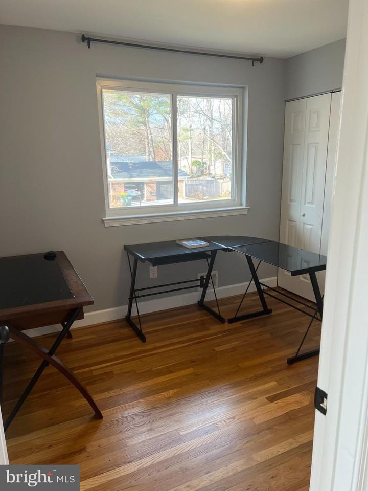 10123 Eastlake Dr - Photo 7 of 15