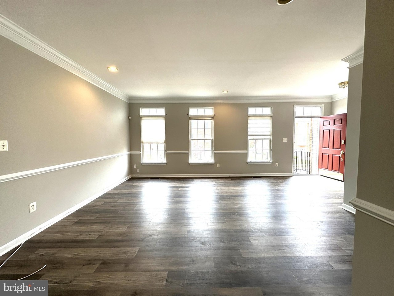 22609 Welborne Manor Sq - Photo 7 of 27