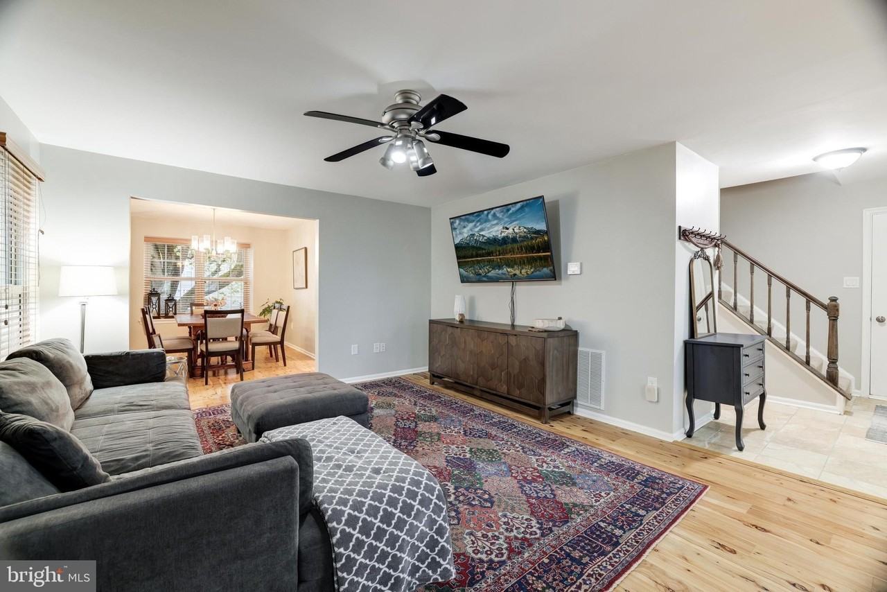 22 Newland Ct - Photo 7 of 41