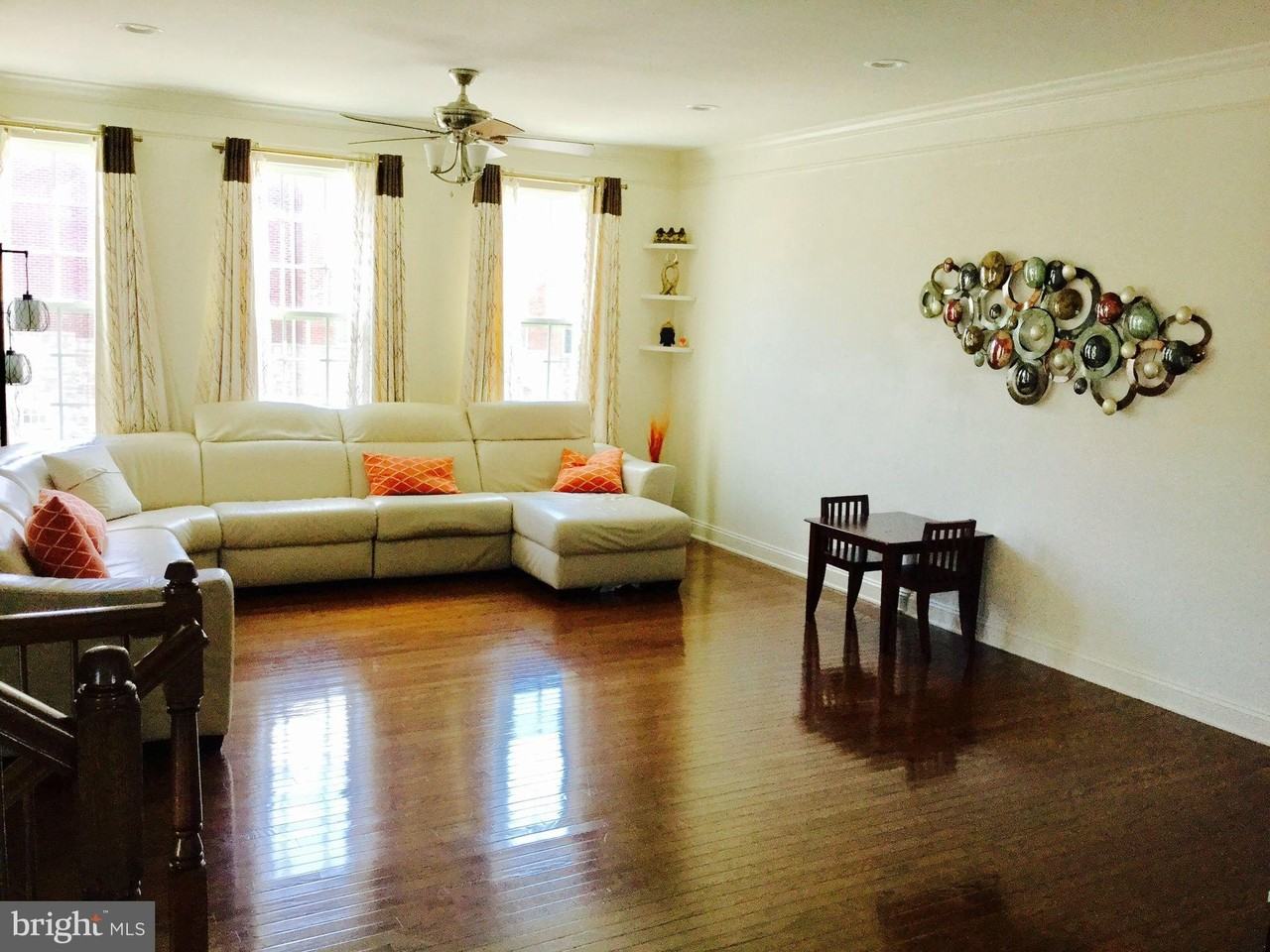 42258 Castle Ridge Sq - Photo 2 of 34