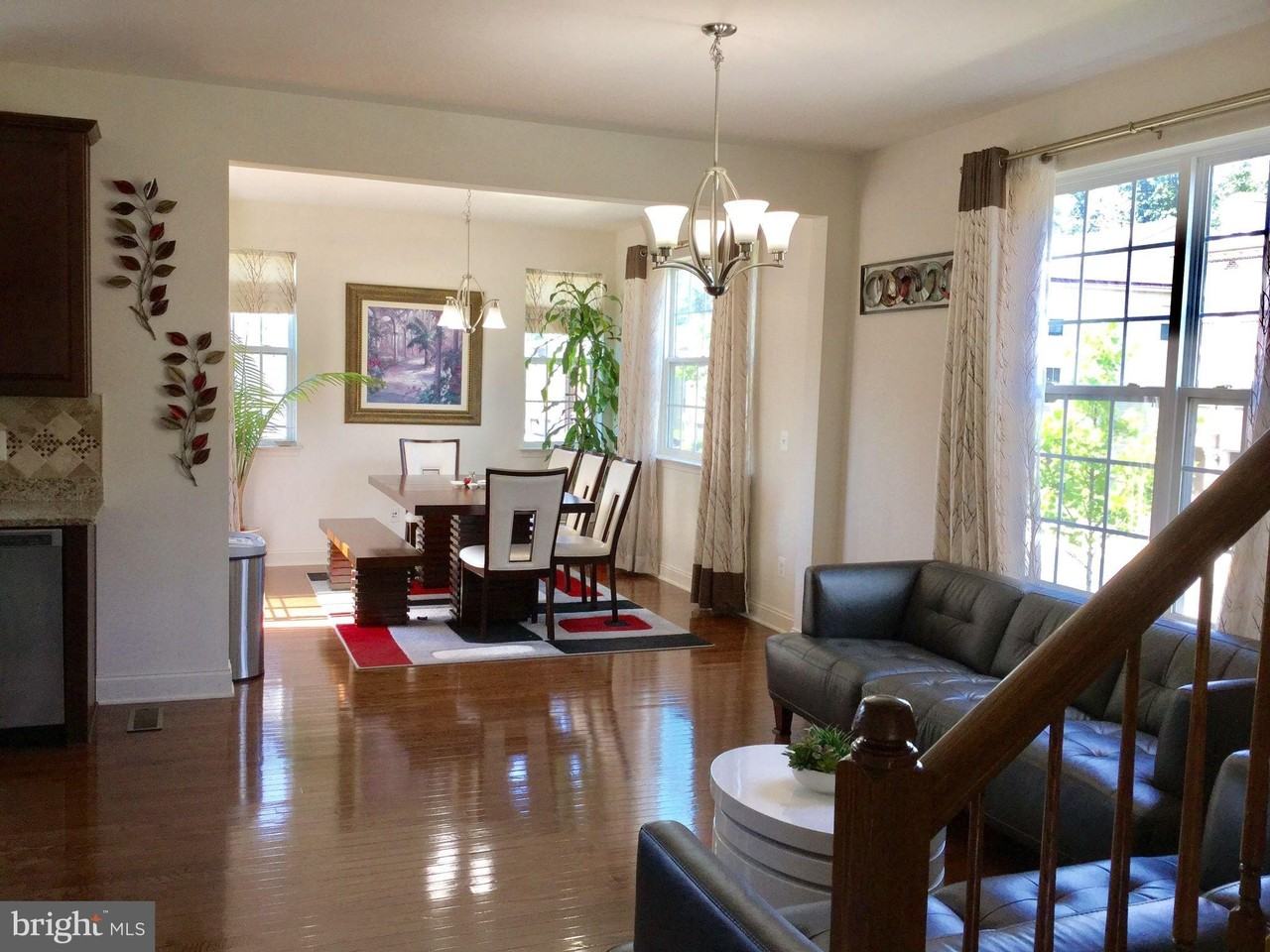 42258 Castle Ridge Sq - Photo 7 of 34