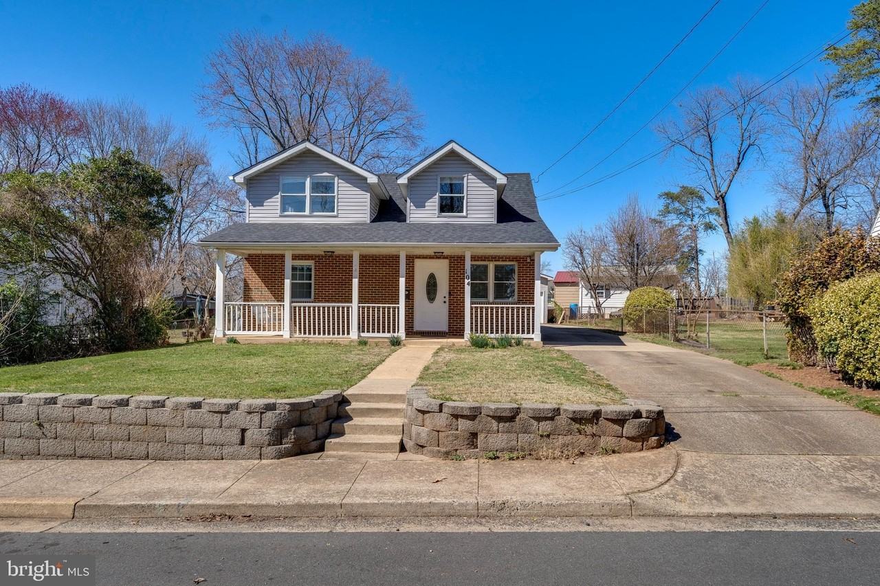 104 Morton Ct - Photo 3 of 47