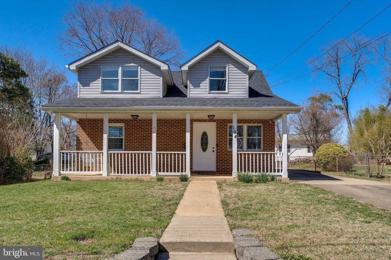 104 Morton Ct - Photo 4 of 47