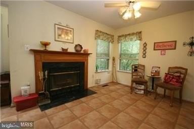 15640 Montview Dr - Photo 6 of 24