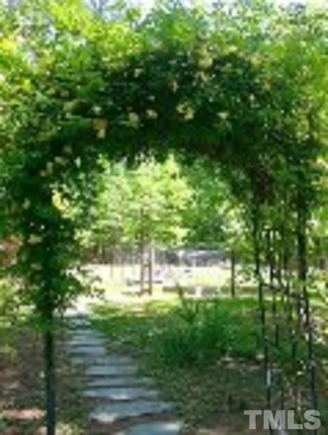 1424 Bynum Ridge Rd - Photo 4 of 11