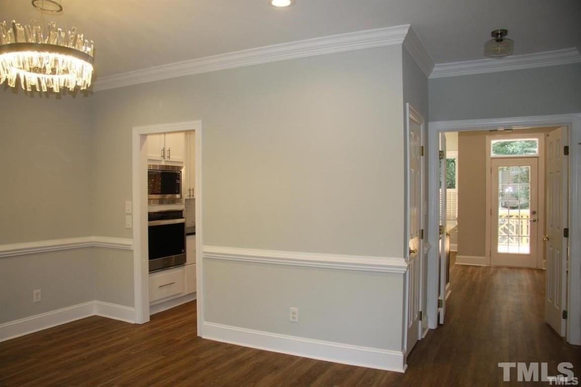 204 Morrow Mountain Dr - Photo 5 of 40