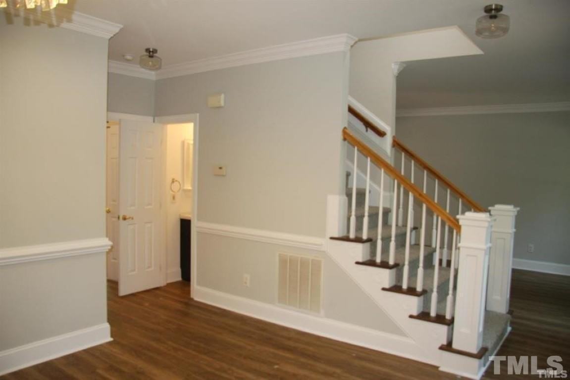 204 Morrow Mountain Dr - Photo 7 of 40