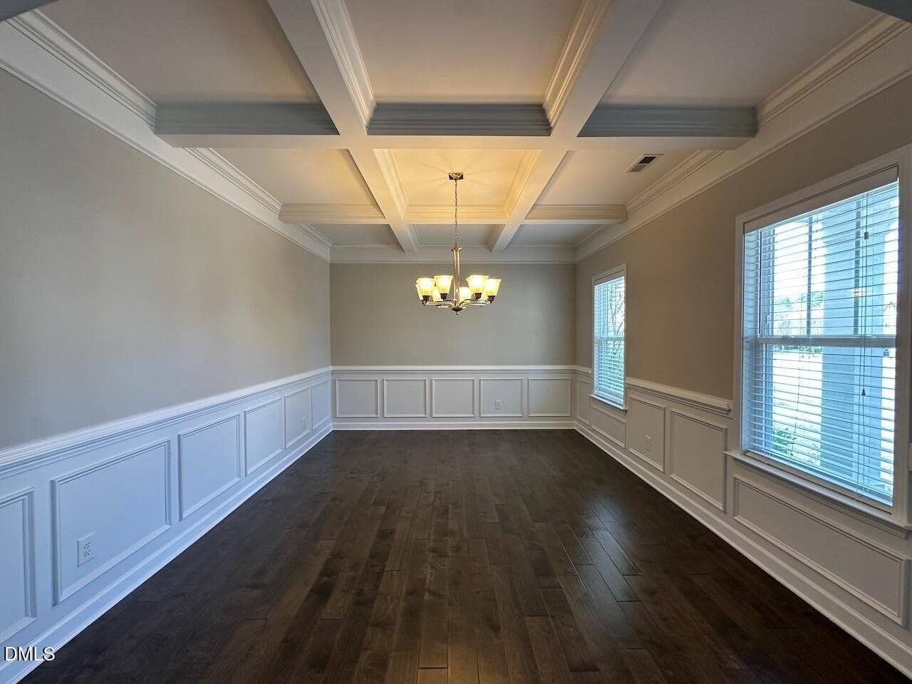 3549 S Beaver Ln - Photo 6 of 32