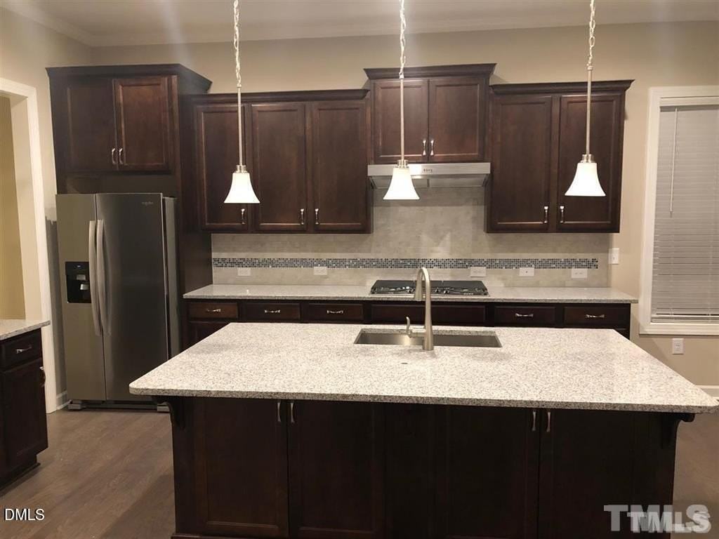 1600 Silo Ridge Dr - Photo 2 of 16