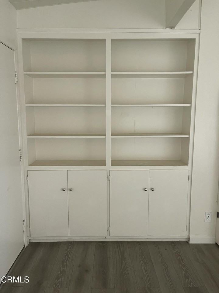 712 S G St #E - Photo 3 of 12