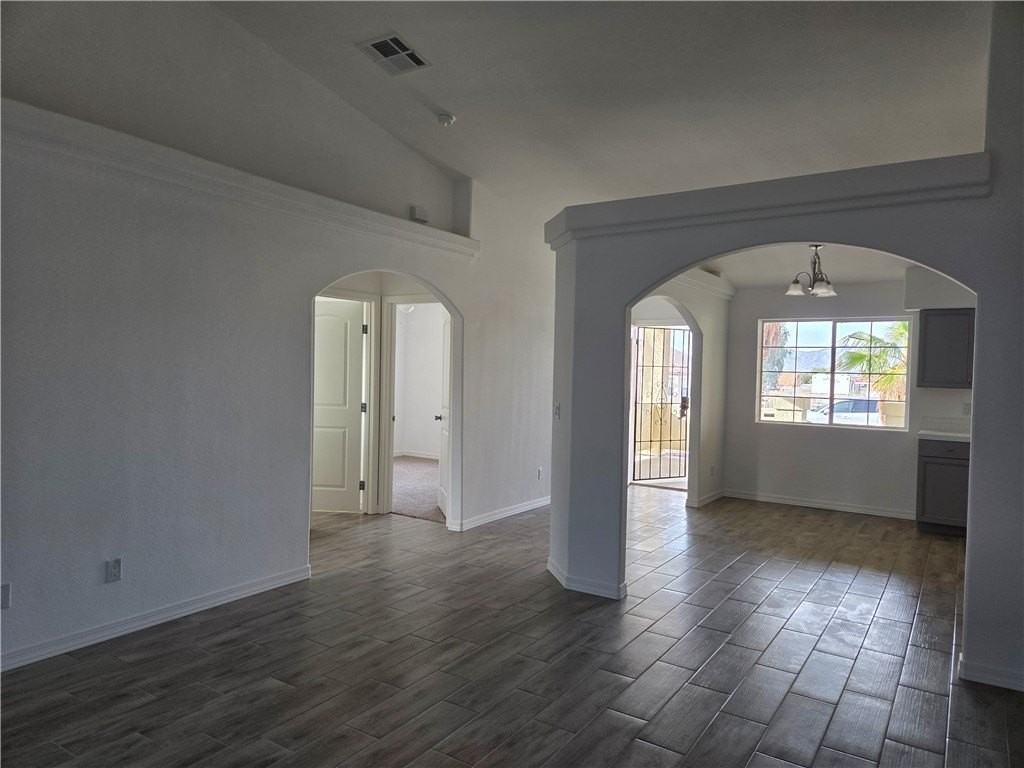 5386 S Tierra Linda Dr - Photo 3 of 11