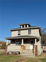 featured image of 320 Reis St