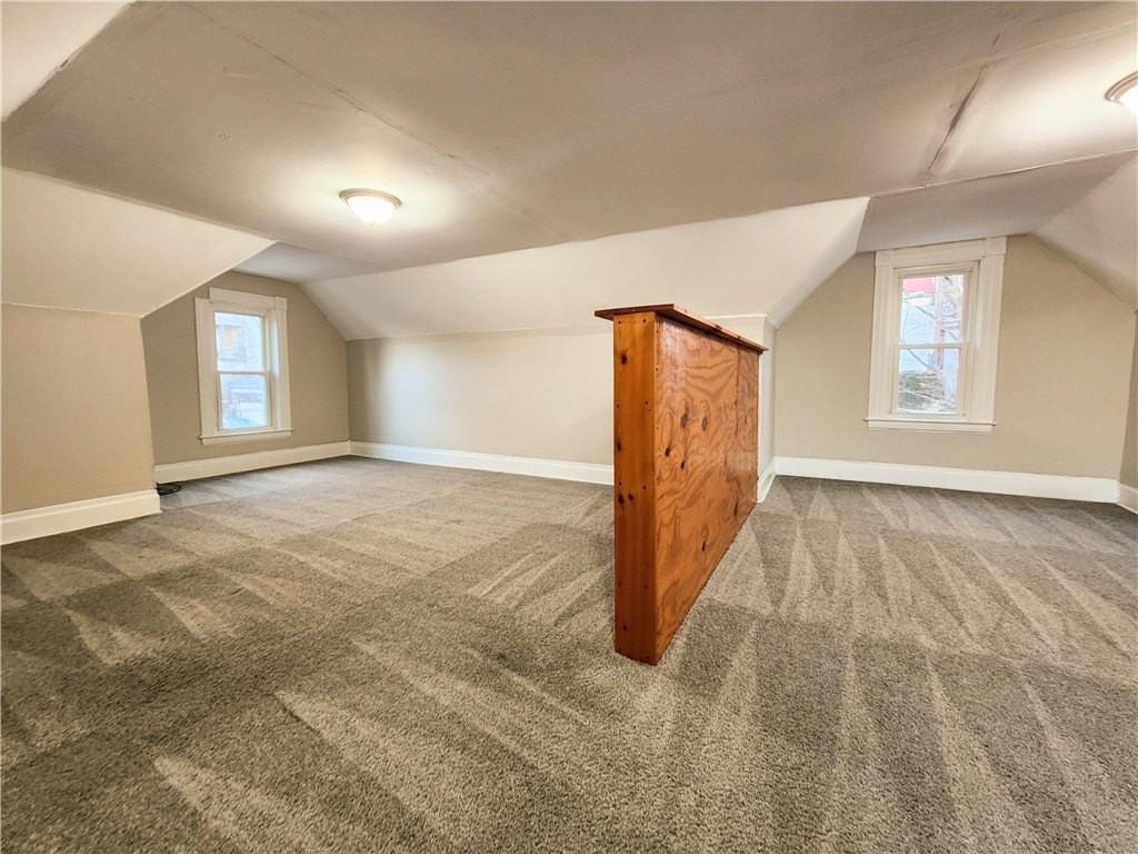 124 Cutler St - Photo 2 of 9