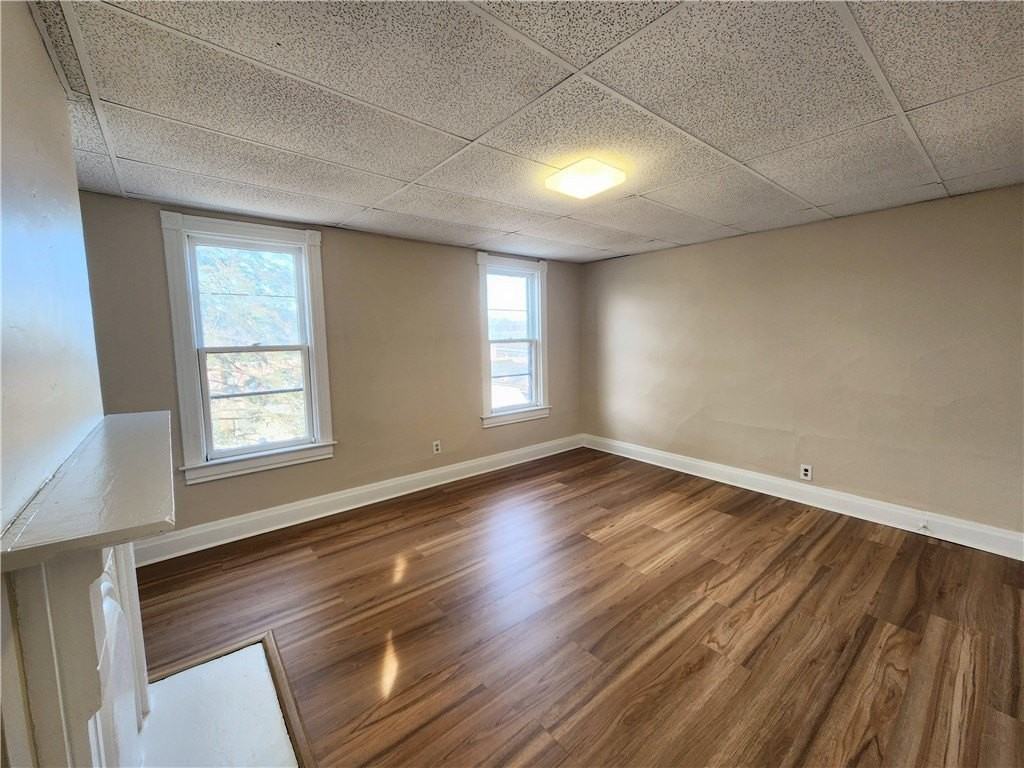 326 Cherry St - Photo 6 of 7