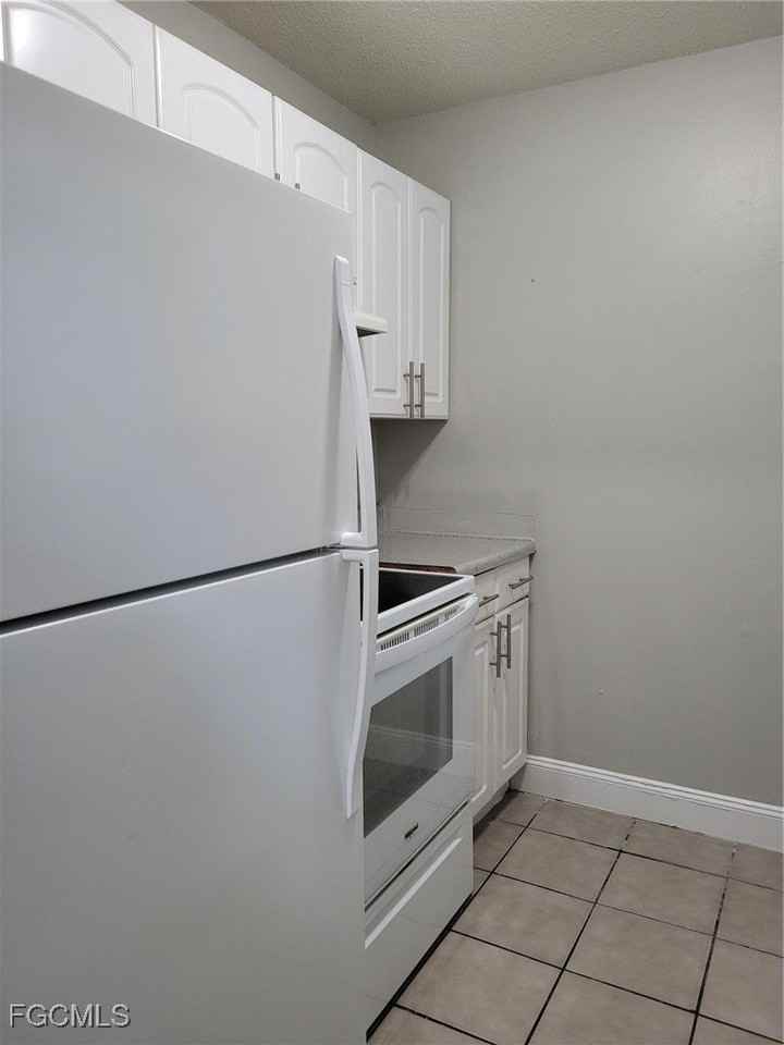 2241 Euclid Ave Apt 4 #4 - Photo 2 of 14