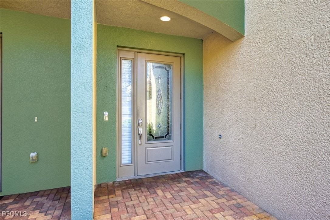 3211 Cottonwood Bnd Apt 705 - Photo 6 of 39