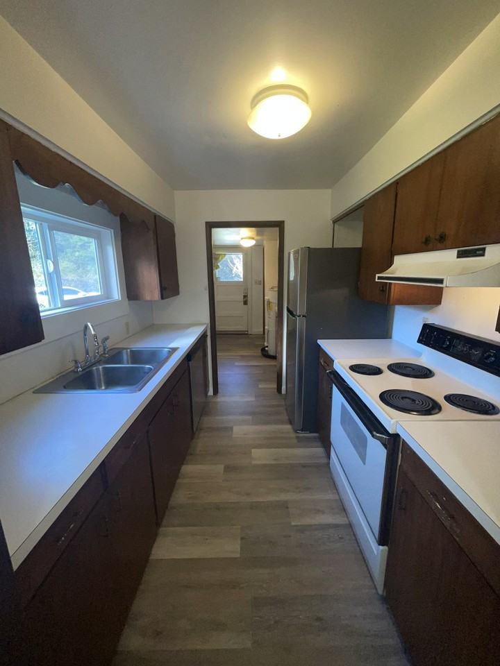 3700 Kitty Hawk Dr Nw - Photo 2 of 14