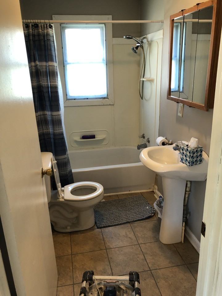 162 E Armour St - Photo 4 of 7