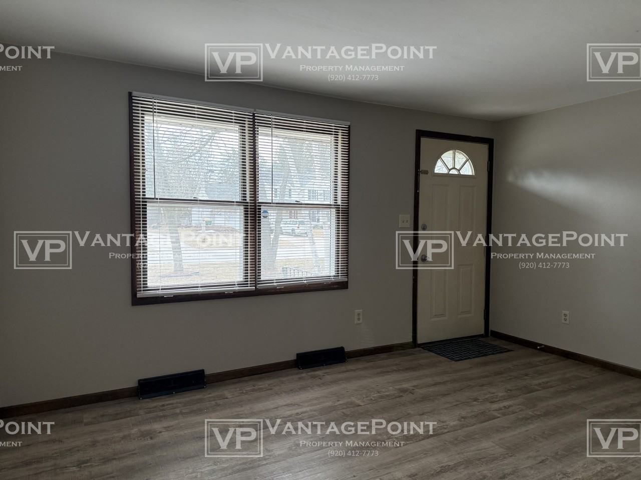 2490 Oakwood Dr #2490 - Photo 6 of 16