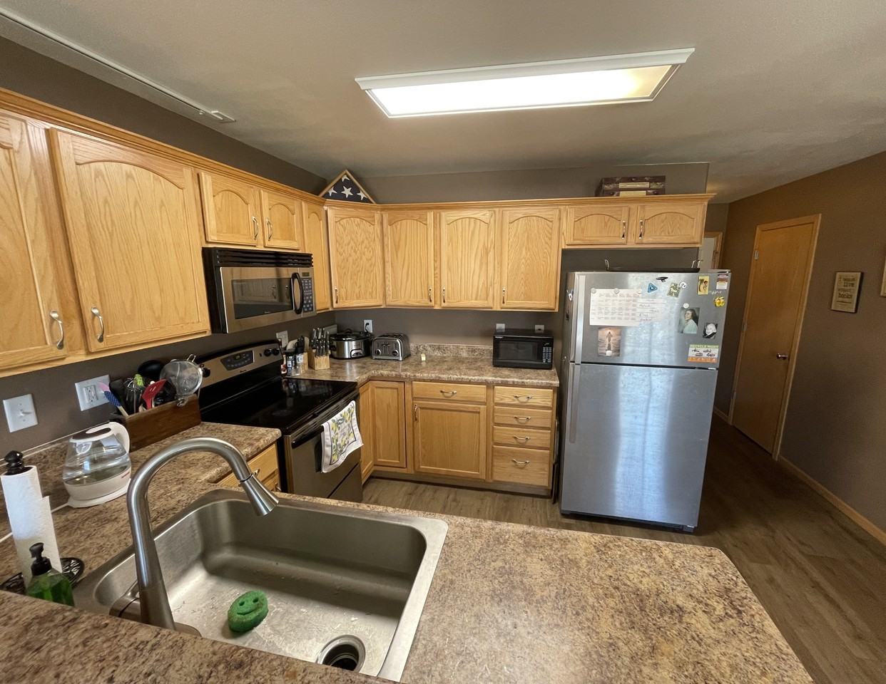 415 Washington Ave - Photo 3 of 14