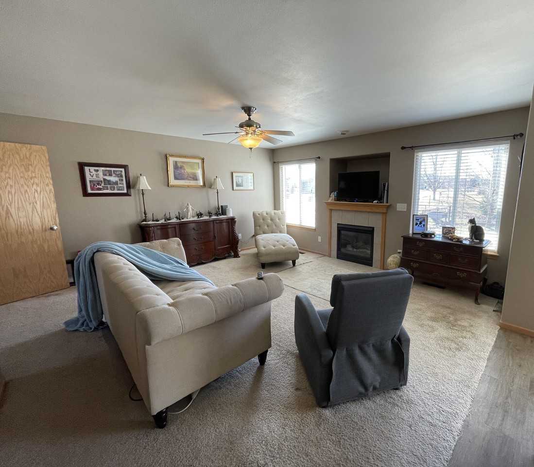 415 Washington Ave - Photo 5 of 14