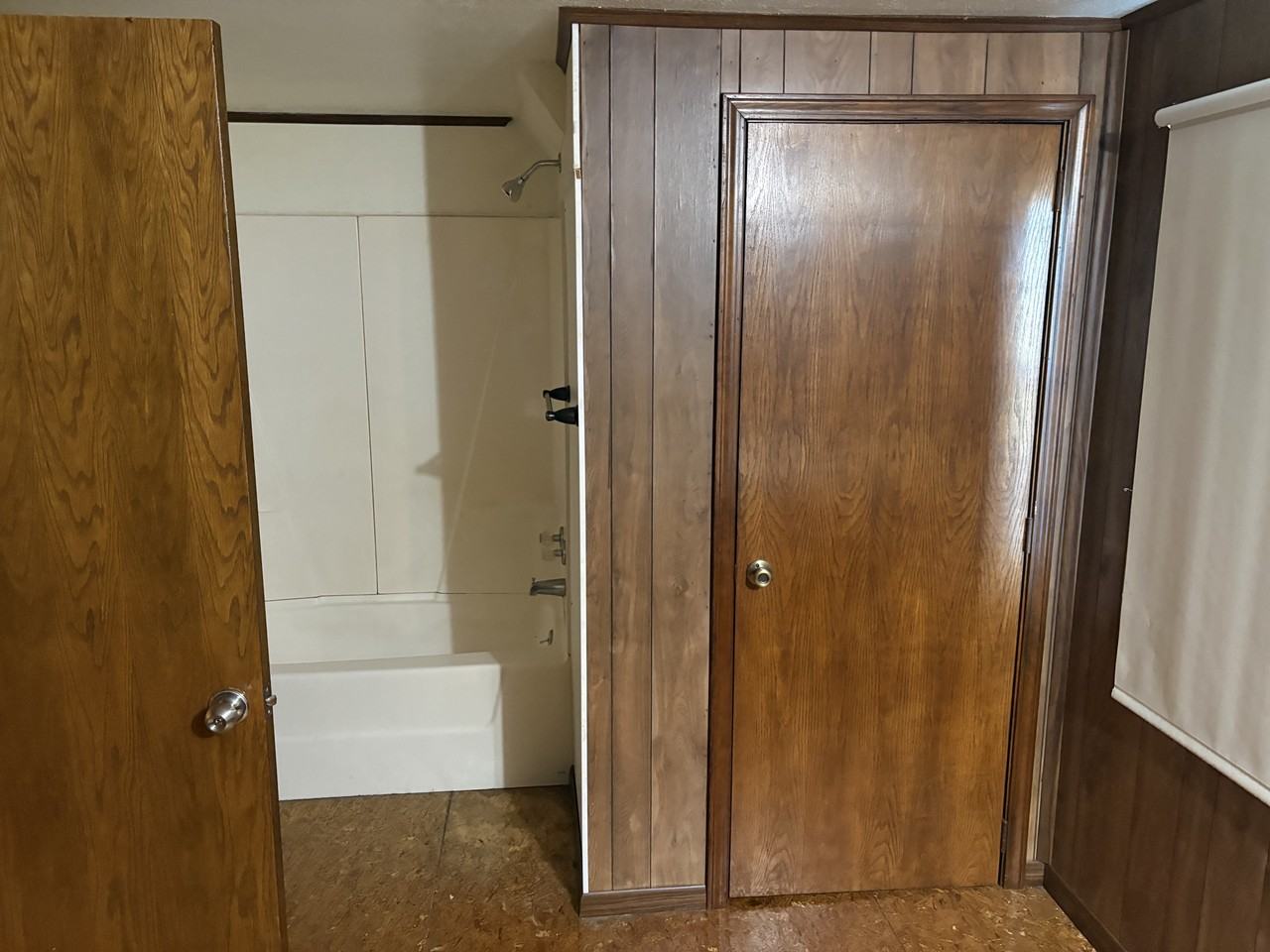 14206 Grabill Rd - Photo 2 of 4