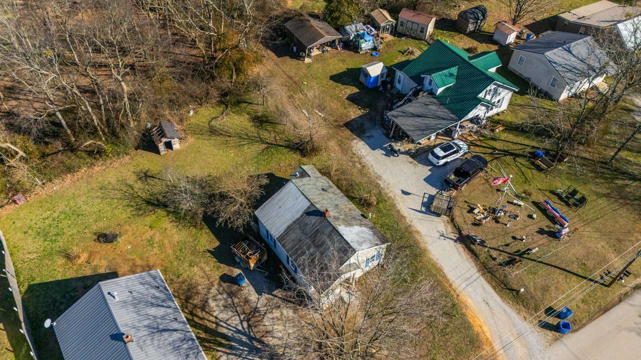 207 Sunset Ave - Photo 5 of 16