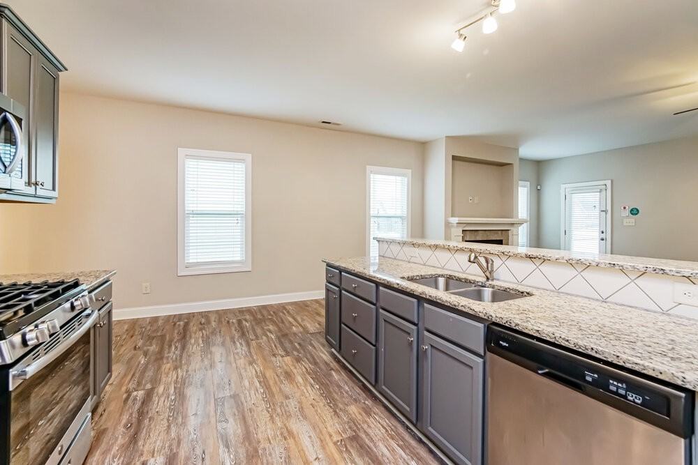 26 Birdo Point Way - Photo 7 of 17