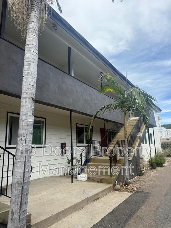 4349 1/2 College Ave - Photo 5 of 12