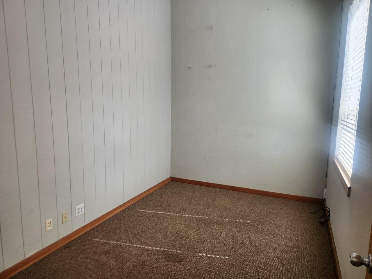 180 Harbor Dr #1 - Photo 5 of 7