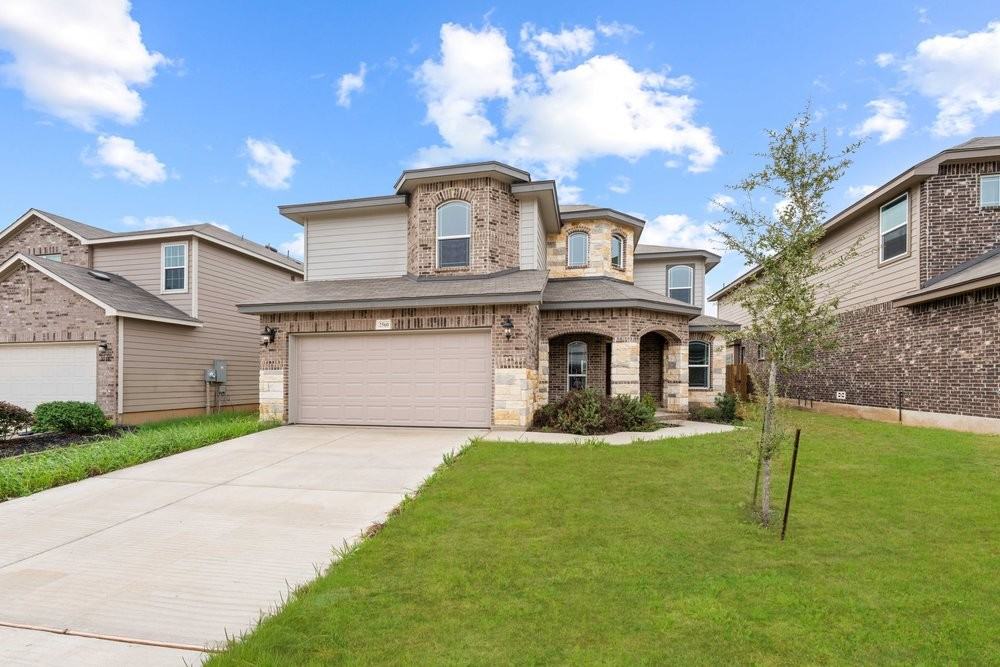 2560 Ayers Dr #1 - Photo 2 of 40