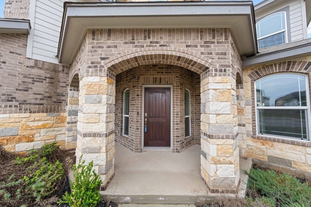 2560 Ayers Dr #1 - Photo 5 of 40