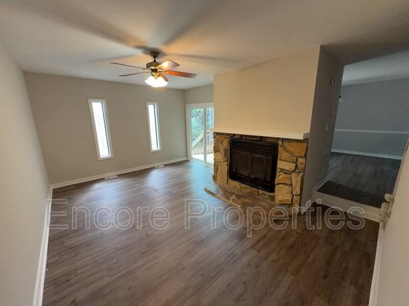 7305 Leesville Rd #C - Photo 2 of 11