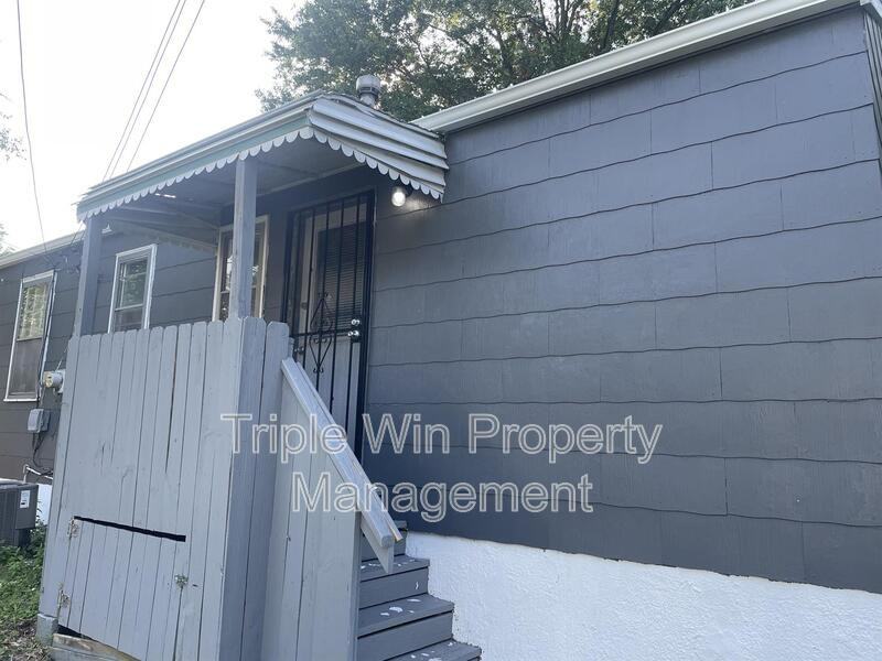 1901 Eagle Dr - Photo 4 of 32