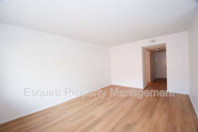 6745 Shakespeare Way - Photo 3 of 15