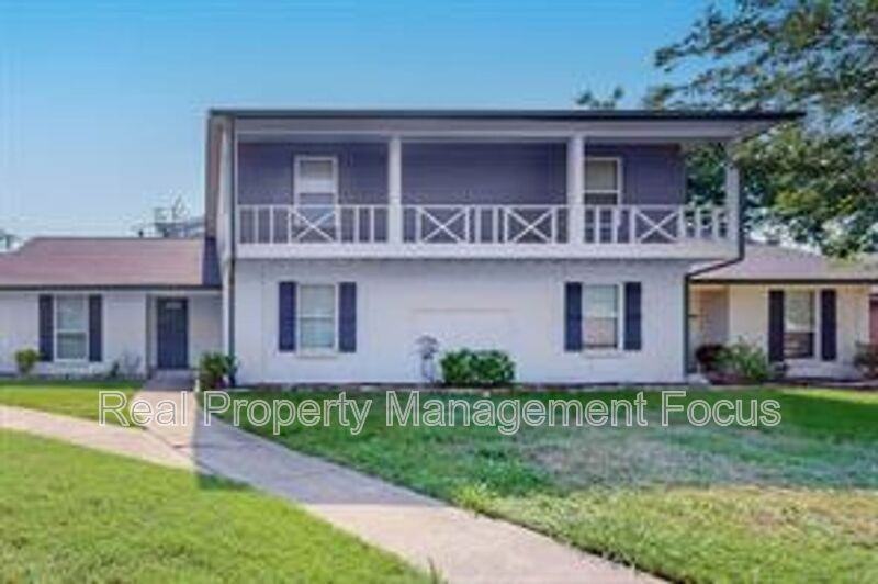 14724 Overview Dr - Photo 2 of 40