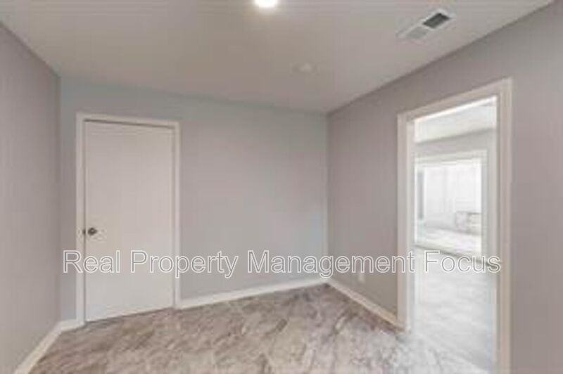 14724 Overview Dr - Photo 4 of 40