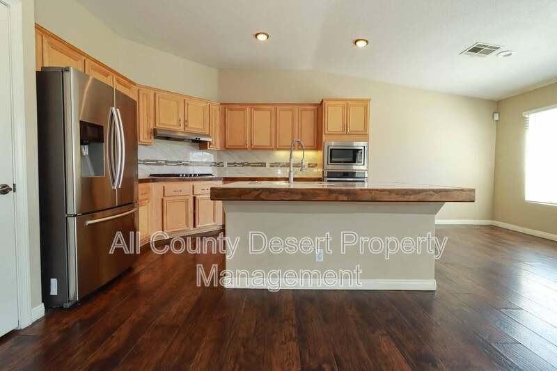 80655 Philadelphia Ave - Photo 4 of 30