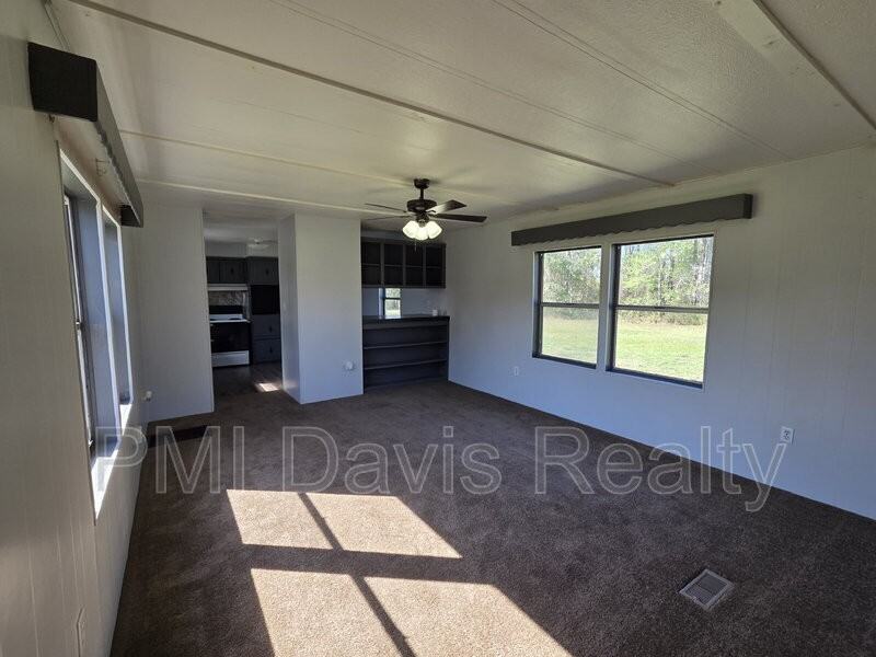 5260 Highways - Photo 3 of 9