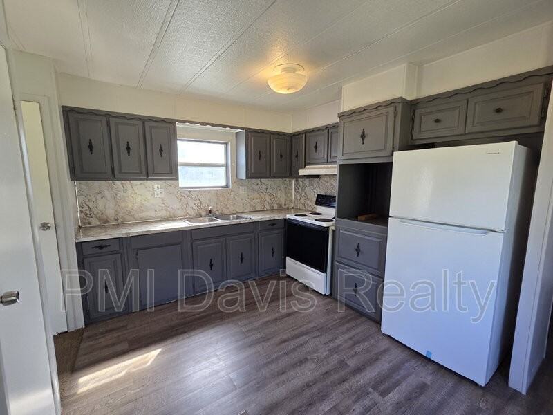 5260 Highways - Photo 6 of 9