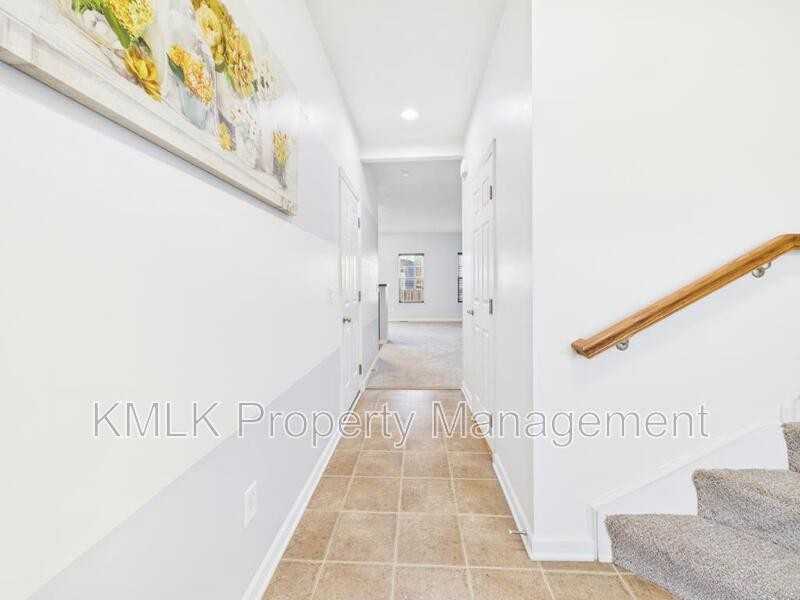 136 River Rock Way - Photo 6 of 50