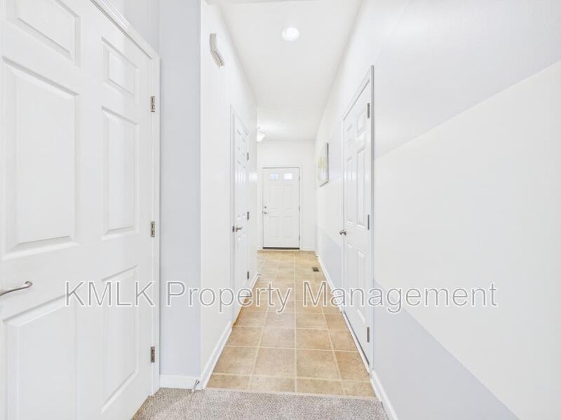 136 River Rock Way - Photo 7 of 50