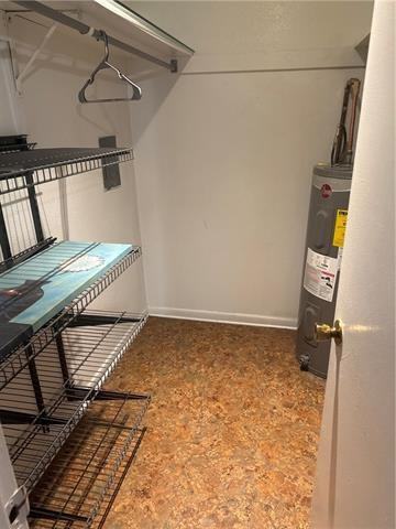 1904 Hickory Ave #D - Photo 7 of 8