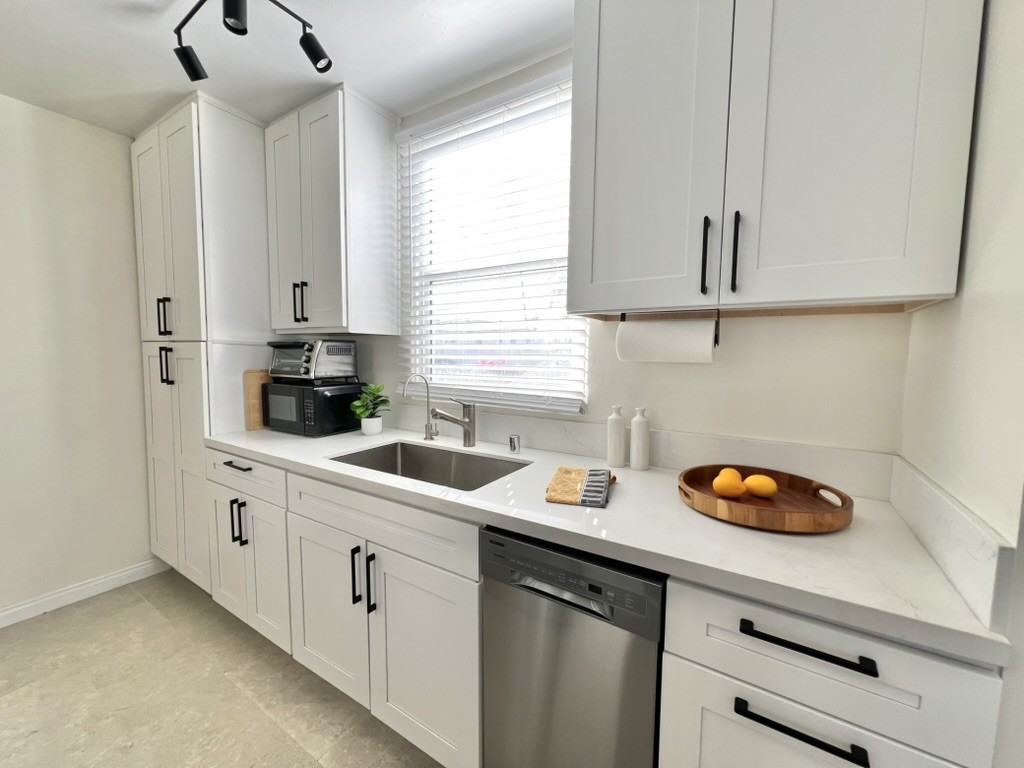 4356 35th St #4356 - Photo 6 of 17