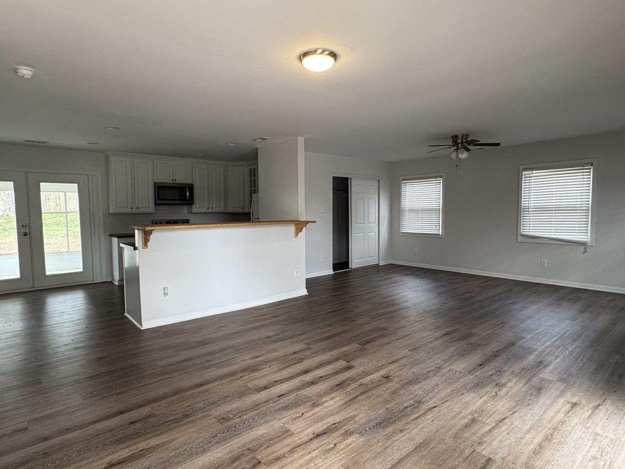 1009 Dunleigh Dr #1 - Photo 6 of 22