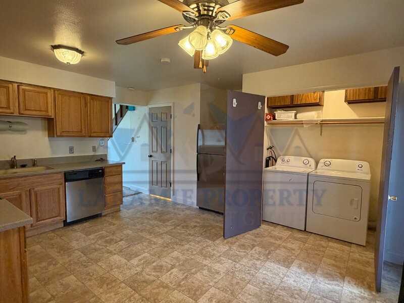 1266 N 19th St - Photo 7 of 19