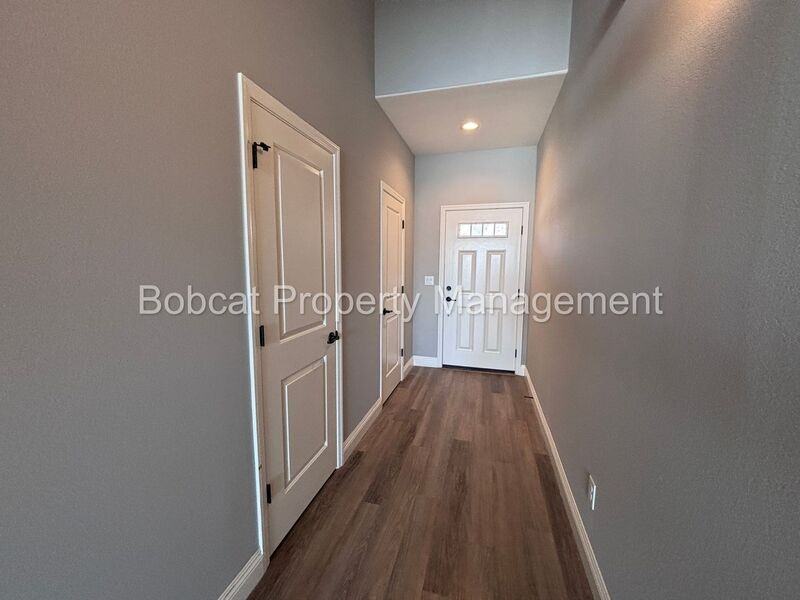 1213 Correlli Ct - Photo 2 of 39