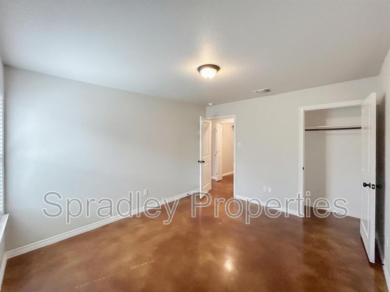 206 Juniper Dr Unit A - Photo 7 of 13