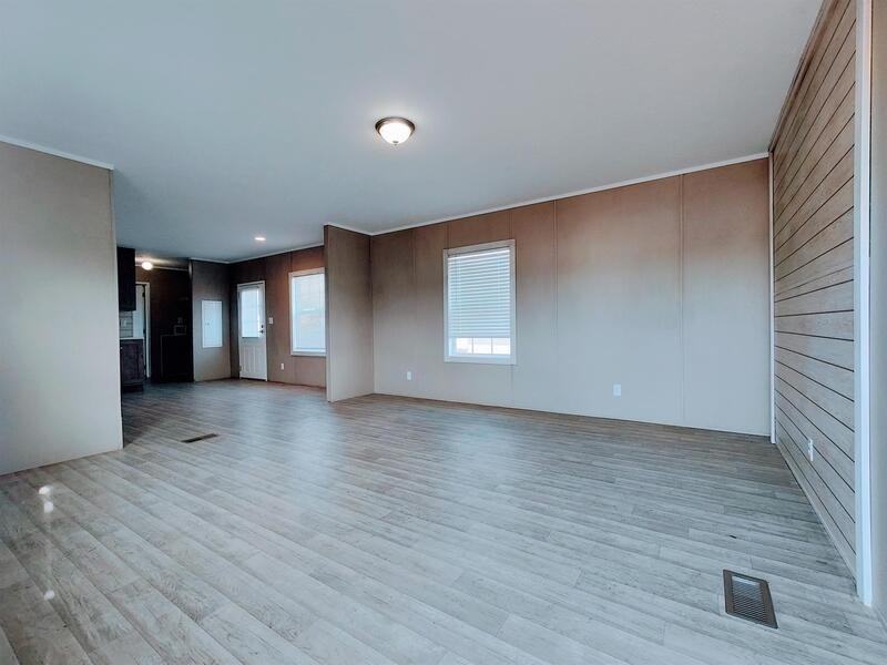 205 W Tower Ln - Photo 2 of 22