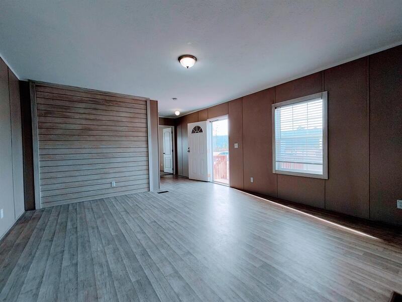 205 W Tower Ln - Photo 3 of 22